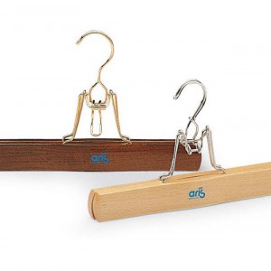 Плечики  квадратные бол цветные - Интернет-магазин "Трейд Линк Урал", Екатеринбург, Тюмень, Челябинск